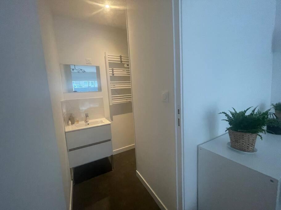 Studio Equipe Apartment Valenciennes Bagian luar foto