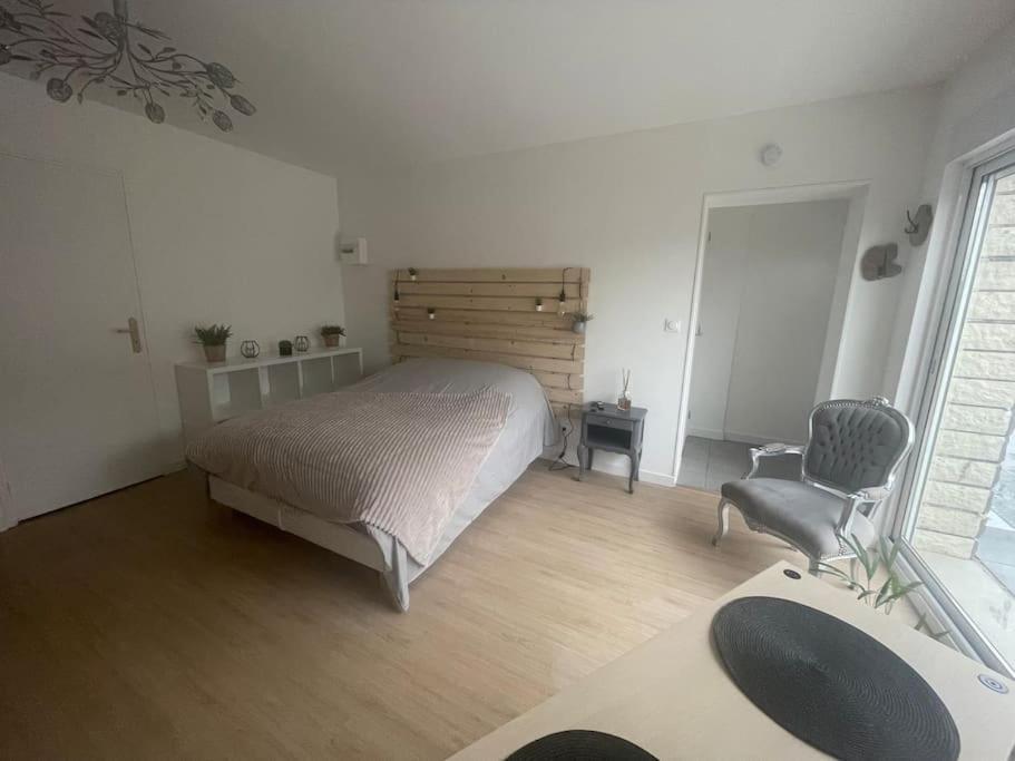 Studio Equipe Apartment Valenciennes Bagian luar foto